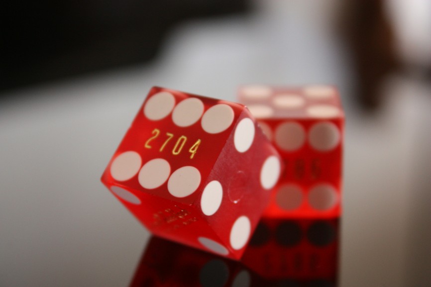 Current Trends Shaping the Online Casino Industry: What's Hot in 2024